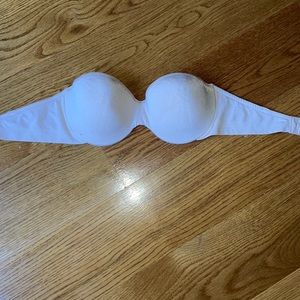 Company by Ellen Tracy strapless underwire bra Size 36B